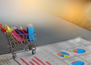 The Bigger Picture in minute detail: Data analytics and visualization for retail.